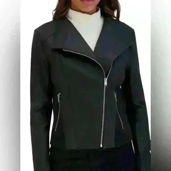 NEW MARC NEW YORK ANDREW MARC
Felix Leather Moto Jacket - Picture 1 of 5